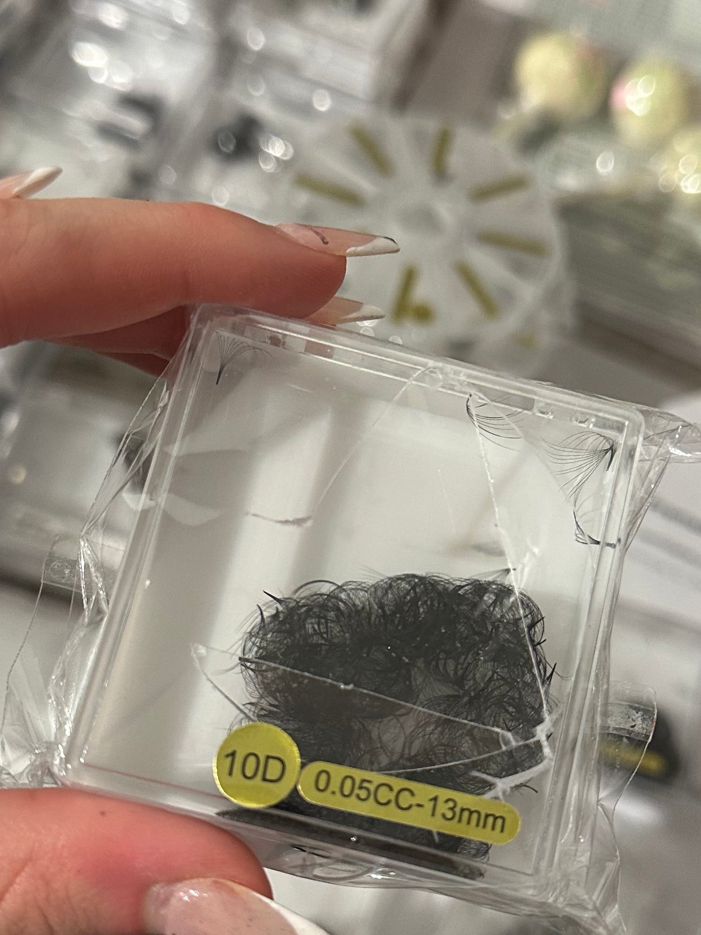 Bouquet de cils préfets (boîtier endommagé)